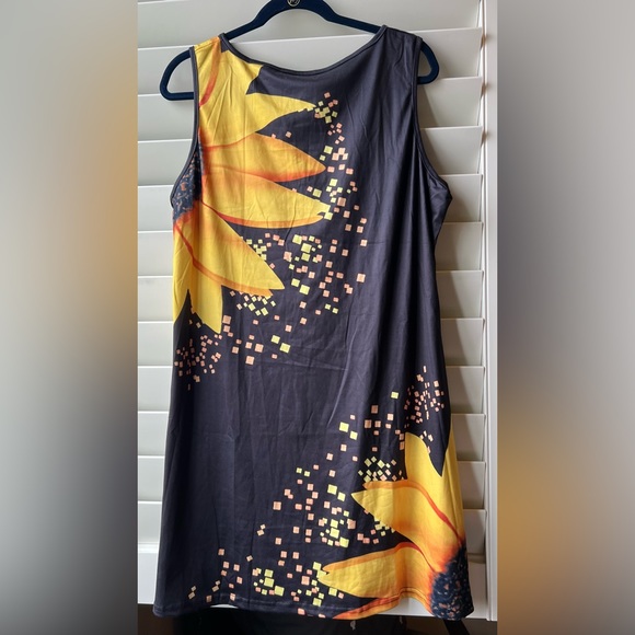 Unbranded - XL - Dress - Black/Yellow - Sleeveless - Picture 5 of 5